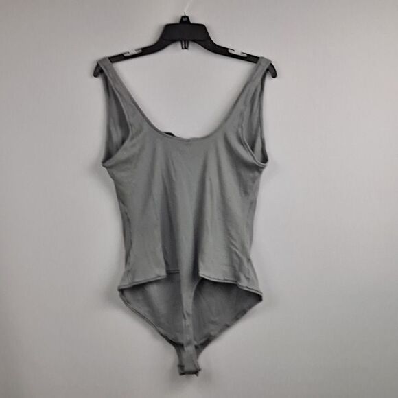 Skims ribbed bodysuit NWT - Picture 5 of 10